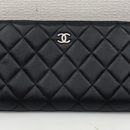 CHANEL　シャネル　マトラッセ　長財布