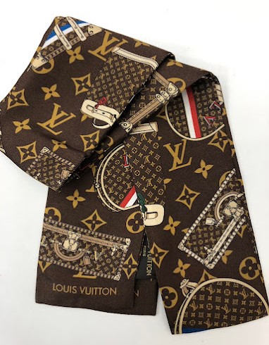 LOUIS VUITTON　ルイヴィトン　スカーフ　シルク