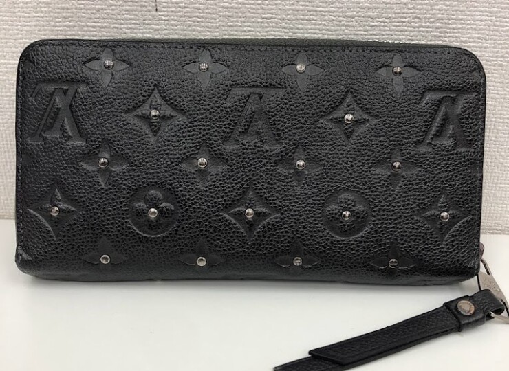 LOUIS VUITTON　ルイヴィトン　モノグラム・アンプラント　M61442　プラティーヌ　ジッピー・ウォレット　長財布