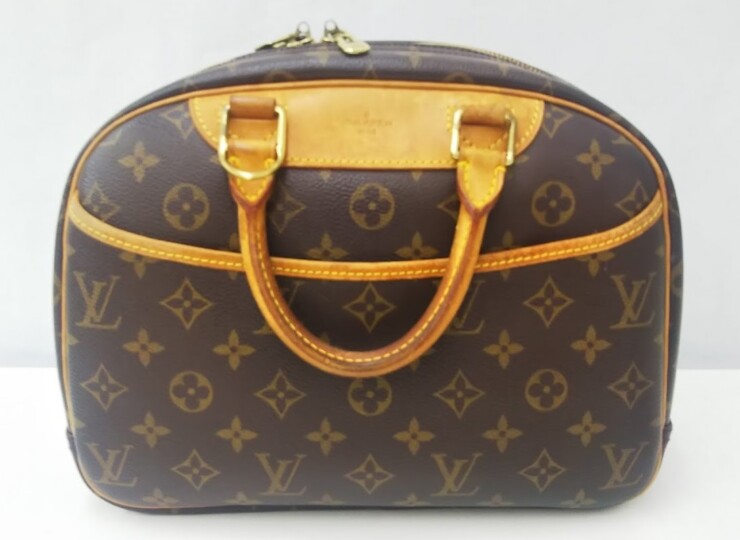 LOUIS VUITTON　ルイヴィトン　モノグラム　ドーヴィル　M47270　ハンドバッグ